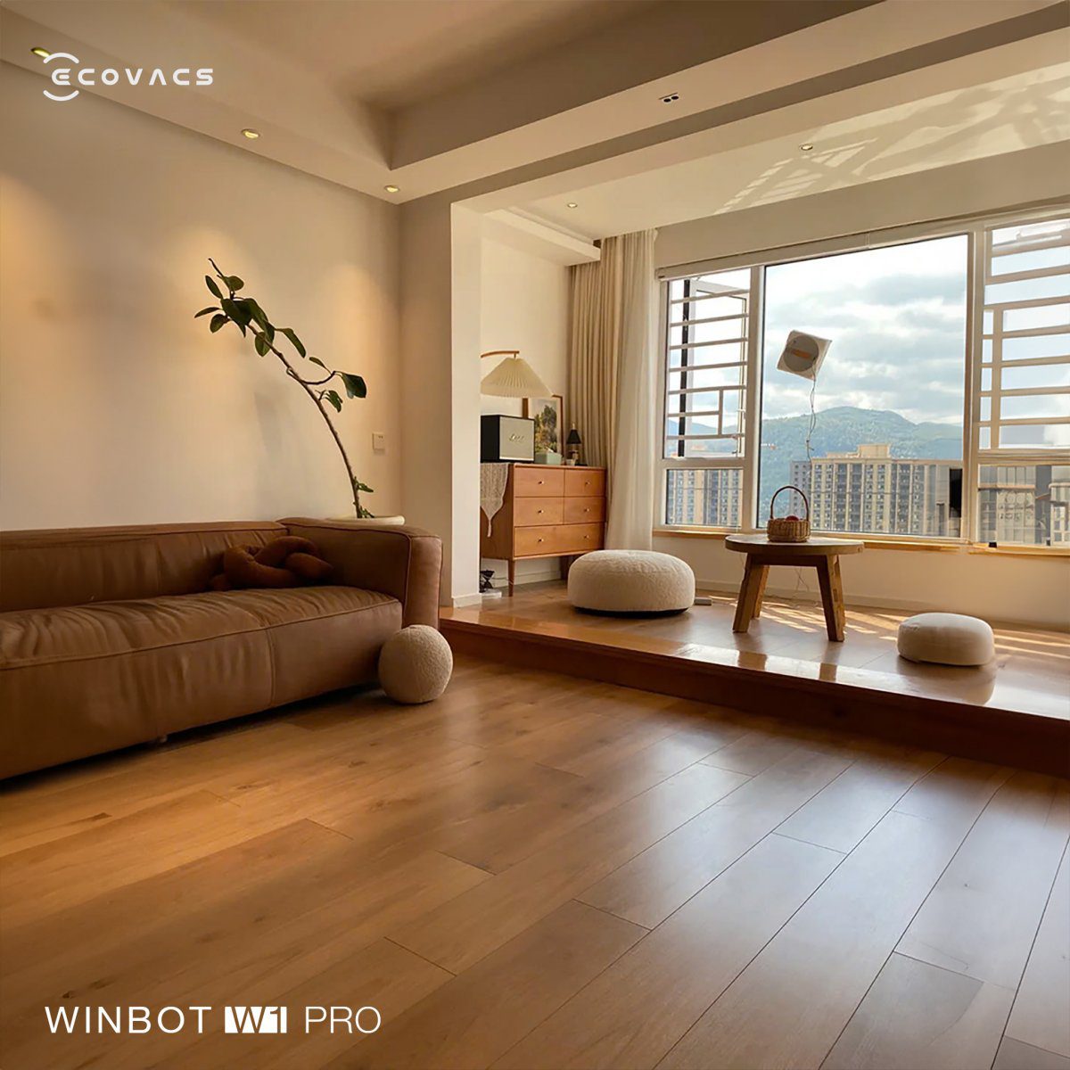 Robot lau kính Ecovacs Winbot W1 Pro
